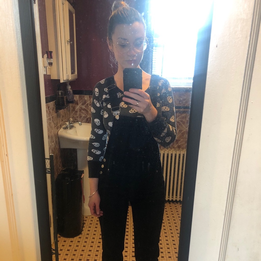 🧶🖤💀🌻 - Picture 2 of 3